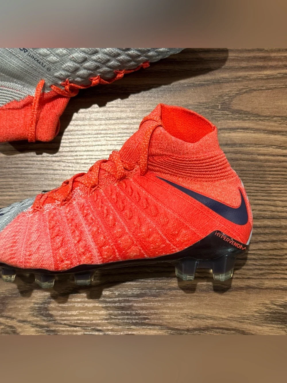 Nike Women's Size 6 Hypervenom Phantom 3 DF FG Soccer Cleats 881545-058 - NEW